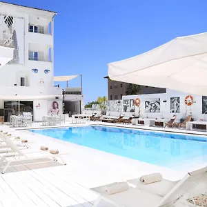 Hotel Zhero Cas Catala