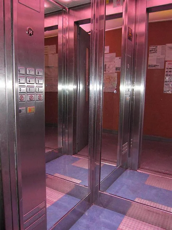 Hotel Bilbi Μπιλμπάο